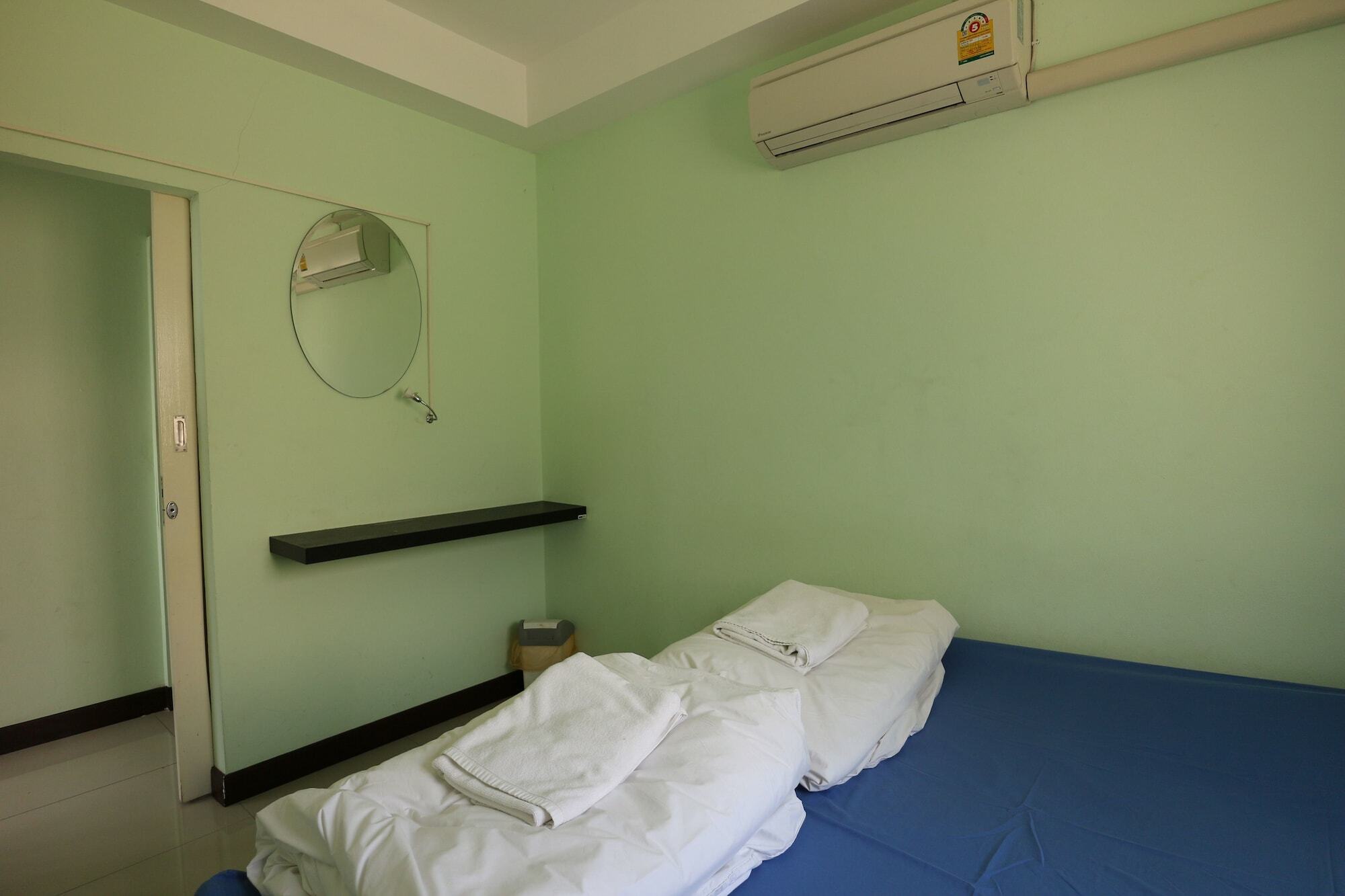 Mahannop Hostel Банкок Екстериор снимка